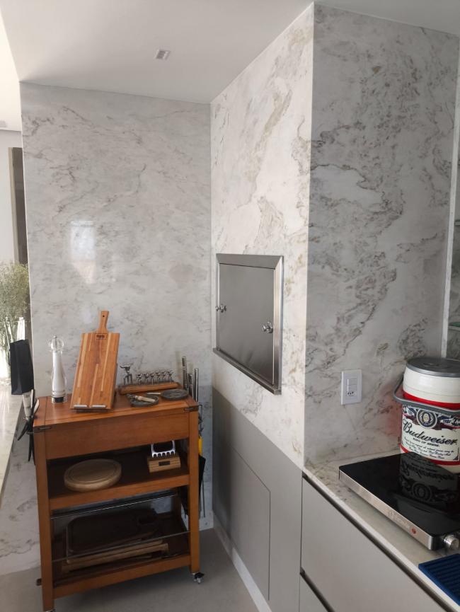 Churrasqueira em M�rmore Branco Paran� 